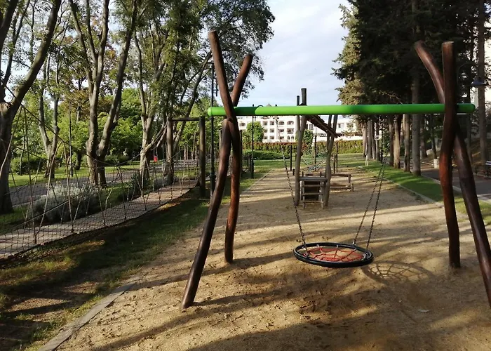 New Star Apartment *